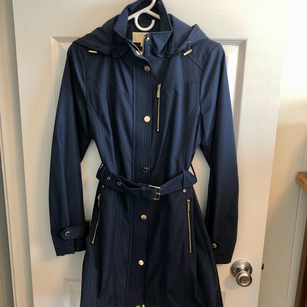 Michael Kors blue dressy raincoat zipper, snaps, removable hood